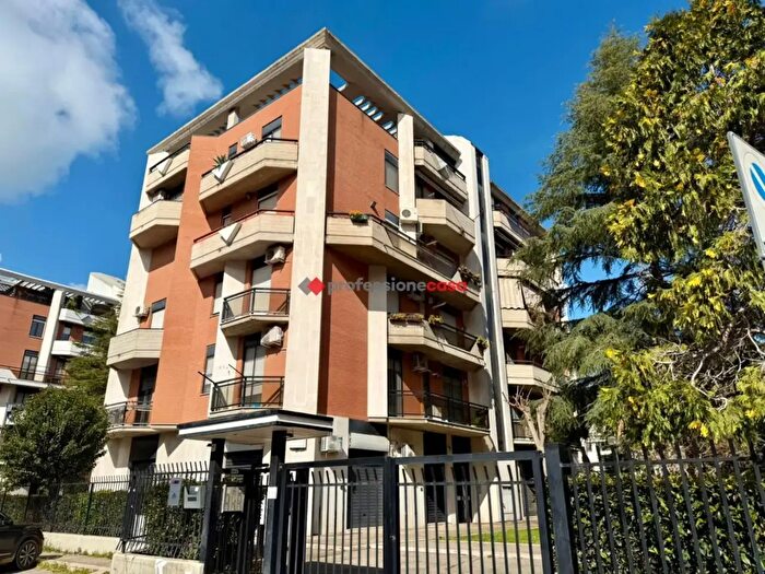 Appartamento trilocale in vendita in Via Tito Serra B, Foggia