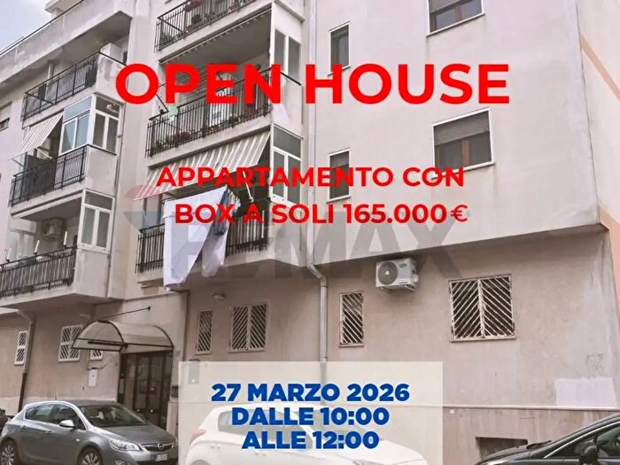 Appartamento trilocale in vendita in Via Cecoslovacchia, Trani