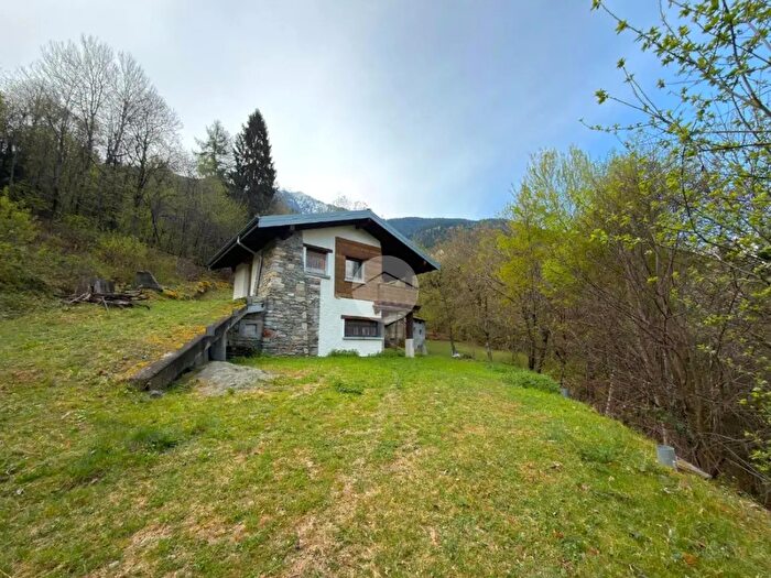 Casa quadrilocale in vendita in Località Mista, Caiolo