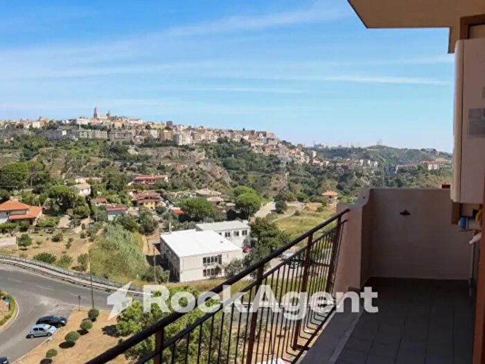 Appartamento trilocale in vendita in Viale Vincenzo De Filippis, Catanzaro