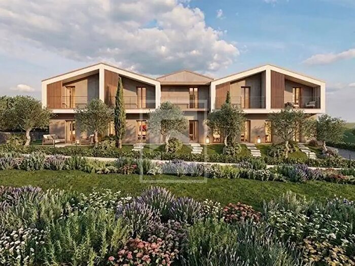 Casa trilocale in vendita in Via Ronco, Polpenazze del Garda