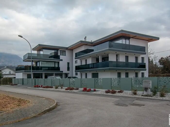 Appartamento con 5 locali in vendita in Via Sois, Belluno