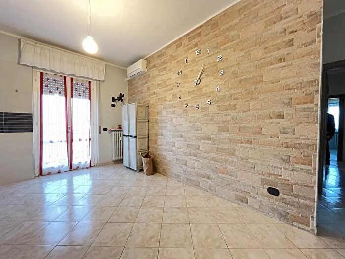 Appartamento trilocale in vendita in Vigevano