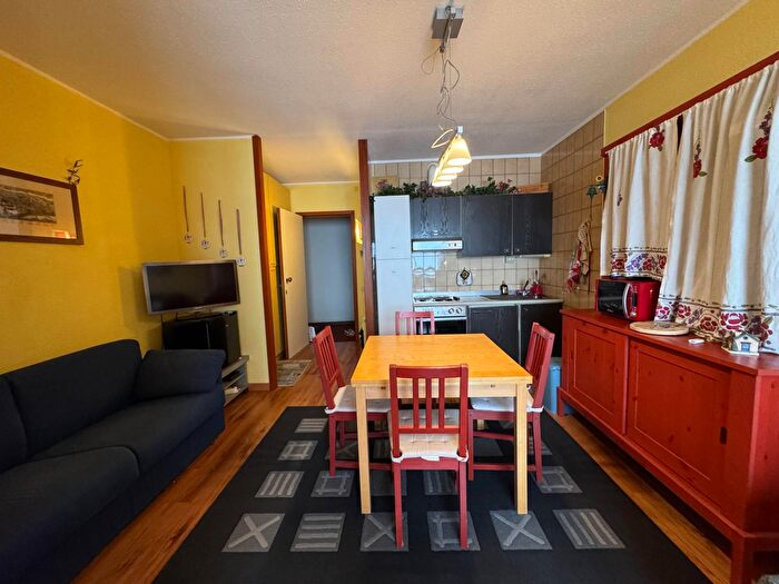 Appartamento bilocale in vendita in Via Artesima, Frabosa Sottana