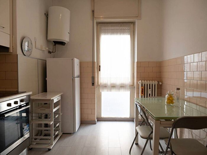 Appartamento trilocale in affitto in Via Ambrogio Campiglio, Città Studi, Milano