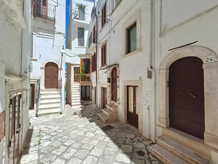 Casa bilocale in vendita in Vicolo III di Santa Chiara, Putignano