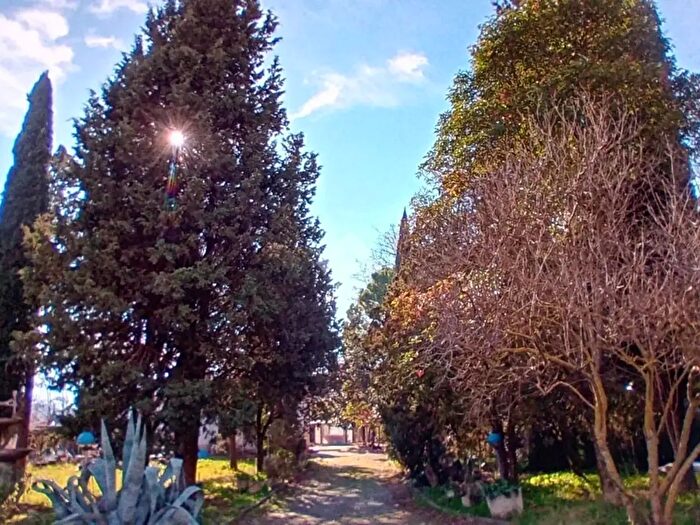 Casa con 7 locali in vendita in Strada del Cerqueto, Terni