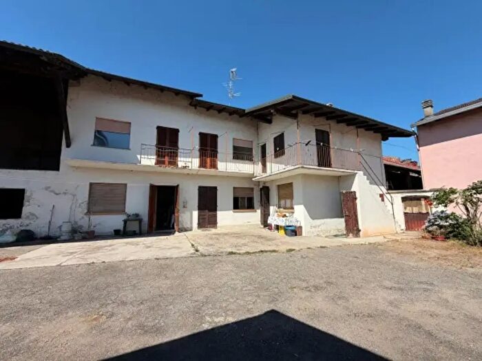Casa con 5 locali in vendita in Corso Vittorio Veneto, Villata
