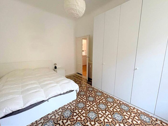 Appartamento trilocale in affitto in Via Castel Morrone, Indipendenza, Milano