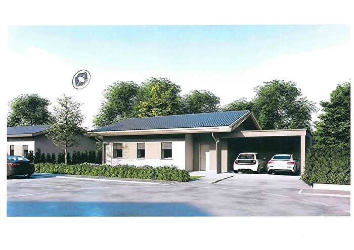 Casa con 8 locali in vendita in Porcia