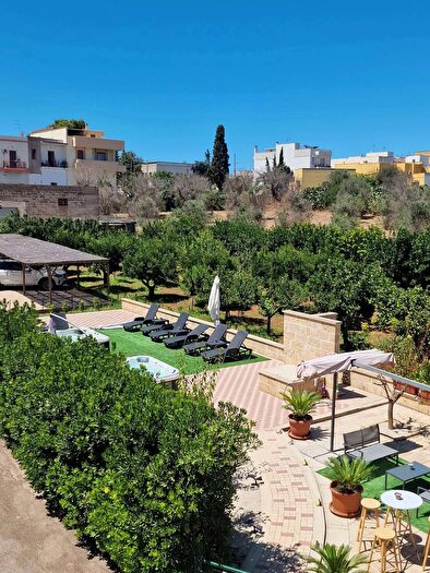 Appartamento con 14 locali in vendita in Gallipoli