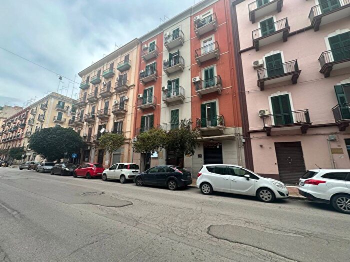 Appartamento bilocale in affitto in Via Guglielmo Oberdan, Borgo, Taranto