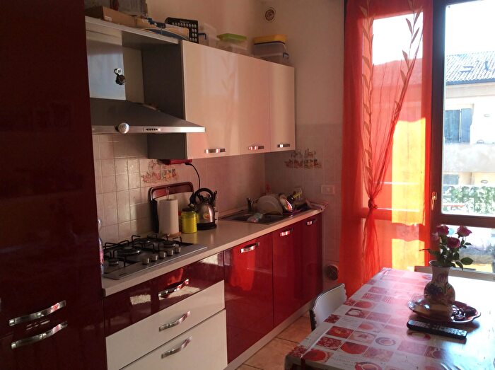 Appartamento bilocale in vendita in Via Emilia Fontana Fredda, Cadeo