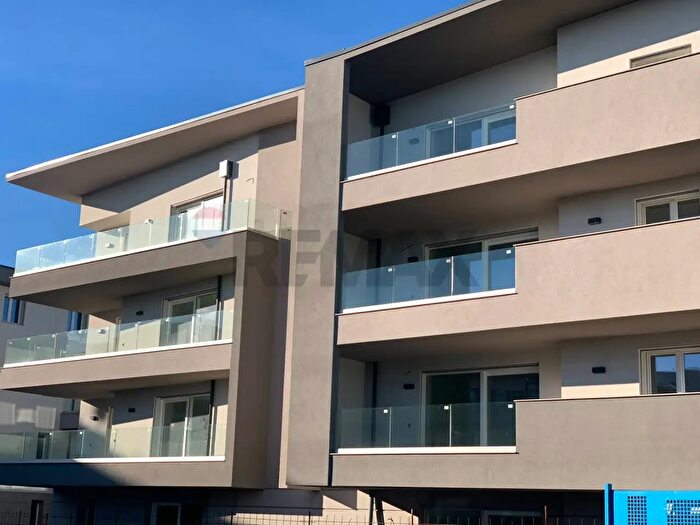 Appartamento quadrilocale in vendita in Piazza Libertà, Stezzano