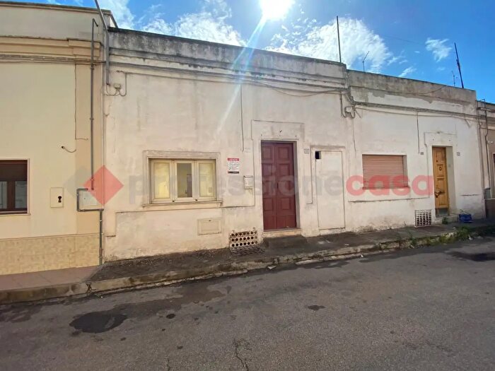 Casa con 5 locali in vendita in Via Galileo Galilei, Sava