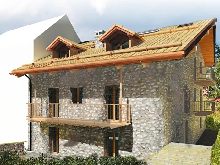 Case in Vendita e in Affitto - 2