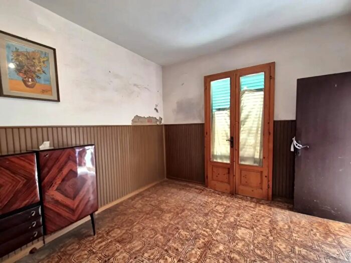 Casa con 6 locali in vendita in Cerreto Guidi