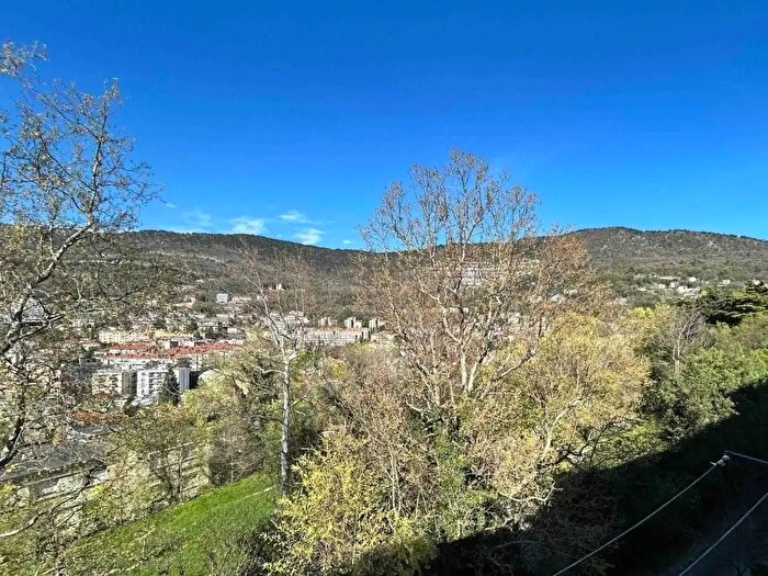 Appartamento bilocale in vendita in Strada per Longera, Trieste