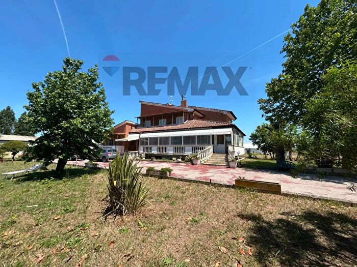 Casa con 19 locali in vendita in Strada Migliara Snc, Terracina