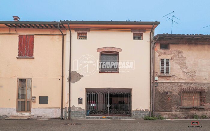 Casa con 5 locali in vendita in Via Rocca a, Conselice