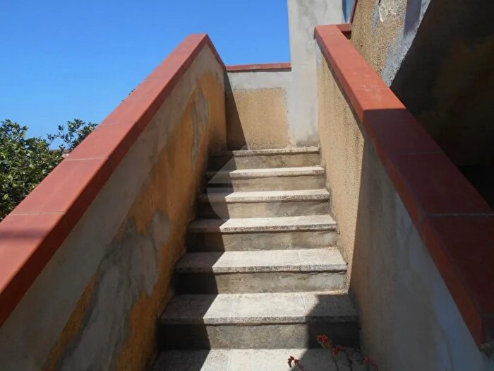 Appartamento con 5 locali in affitto in Castelvetrano