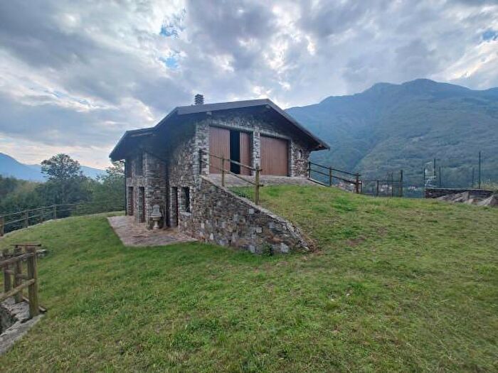 Casa in vendita in Cedegolo