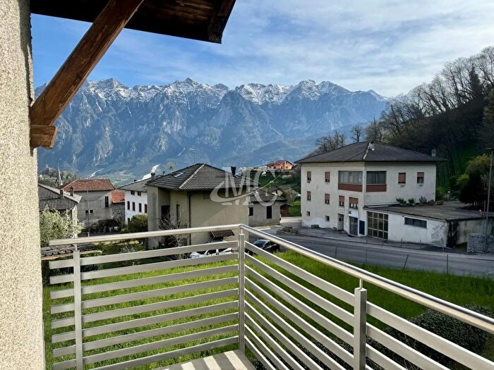 Casa con 5 locali in vendita in Via G Marconi, Castel Ivano