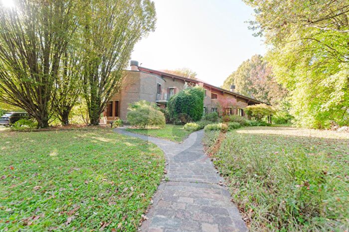 Casa con 14 locali in vendita in Campodarsego