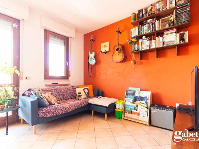 Appartamento trilocale in vendita in Via Virginia Fini Palazzetti, Gabicce Mare