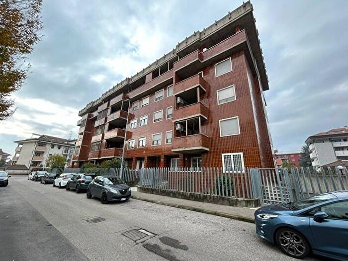 Appartamento bilocale in affitto in Via Cefalonia, Cittadella Villaggio Dalmazia, Novara