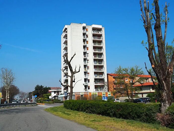 Appartamento quadrilocale in vendita in Via Padana Superiore, Inzago
