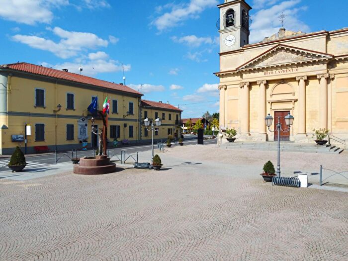 Case in Vendita e in Affitto - 3