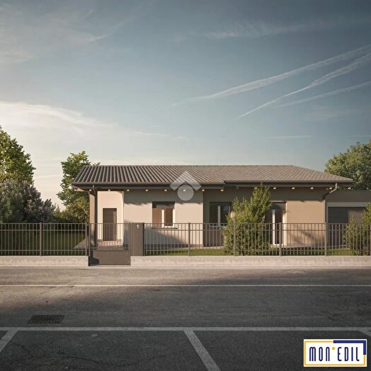 Casa quadrilocale in vendita in Via Perdono, Vailate