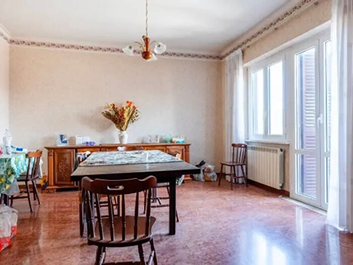 Appartamento trilocale in vendita in Via San Morello, Rocca Santo Stefano