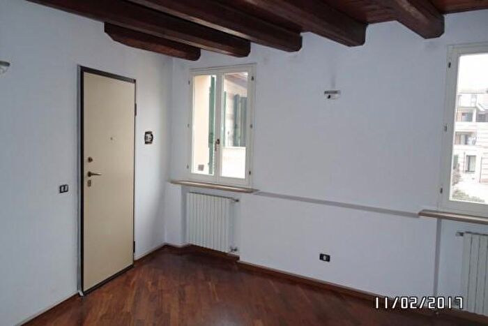 Appartamento quadrilocale in affitto in Jesi