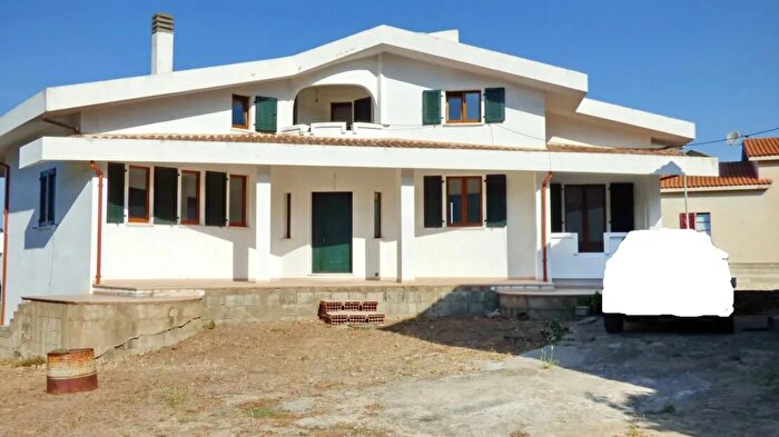 Casa in vendita in Bauladu Bauladu, Bauladu