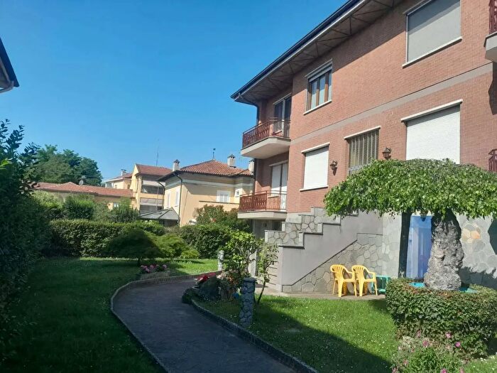 Appartamento quadrilocale in vendita in Via Losano, Cambiano