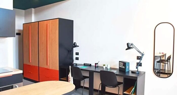 Appartamento monolocale in affitto in Viale Giovanni Suzzani, Milano