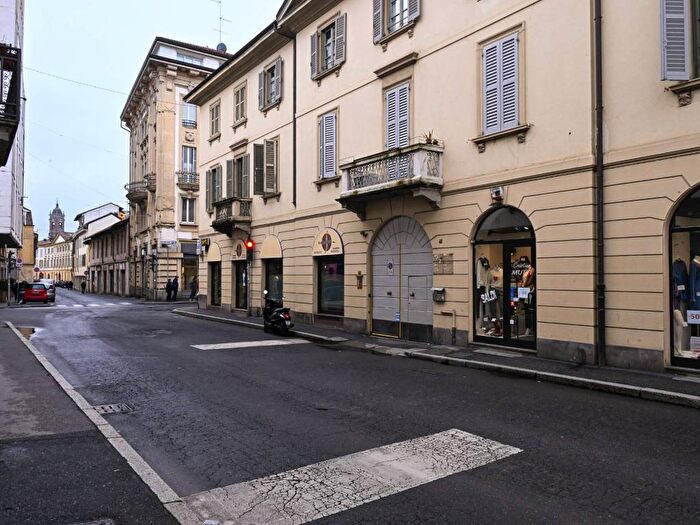 Appartamento bilocale in affitto in Via Bartolomeo Zucchi, San Biagio, Monza