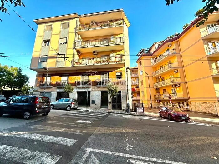 Appartamento con 5 locali in vendita in Via della Libertà, Portici