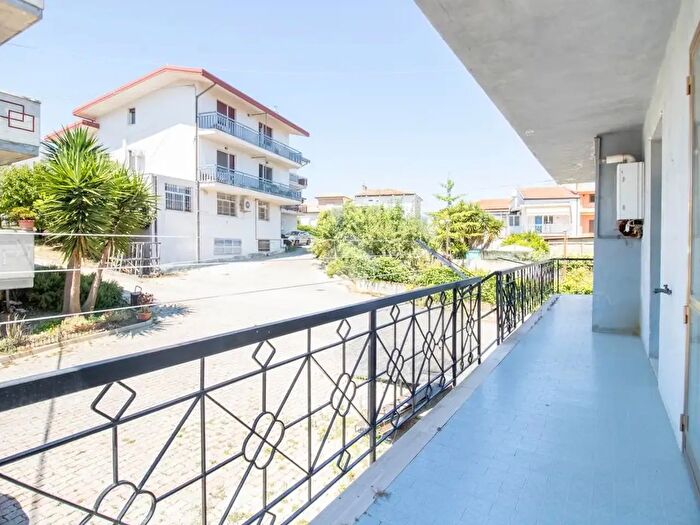 Appartamento quadrilocale in vendita in Via Casale Gervasio, Tollo