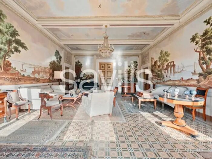 Casa con 6 locali in vendita in Frazione Pieve, Camaiore