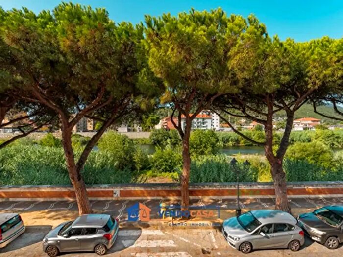 Casa con 6 locali in vendita in Vico Poggi, Albenga