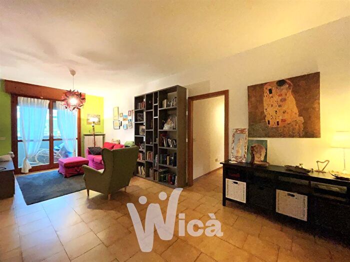 Appartamento con 7 locali in vendita in Via Ungaretti, Cesena