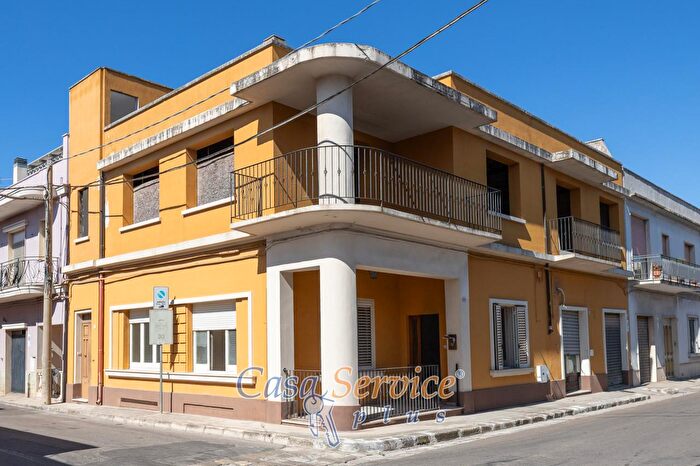 Appartamento trilocale in vendita in Via Lecce, Parabita