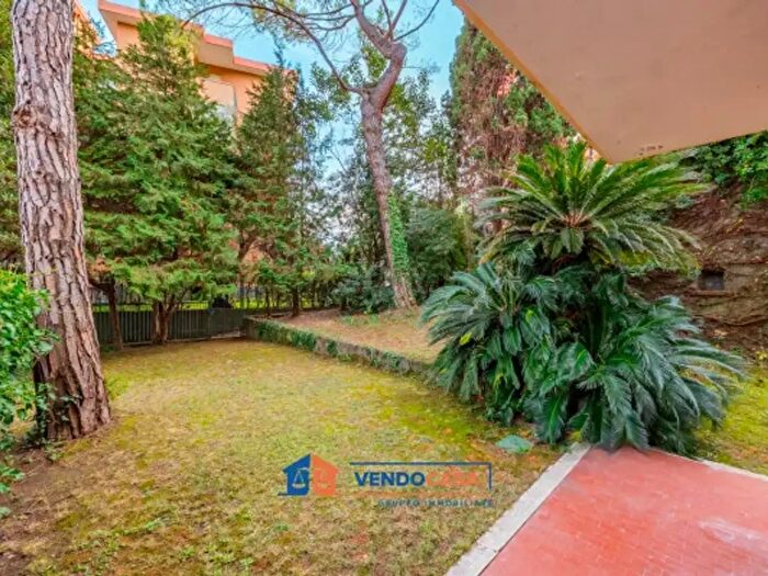 Appartamento trilocale in vendita in Via Michelangelo Corosu, Varazze