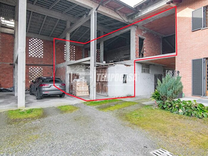 Casa in vendita in Via Brembate, Canonica DAdda