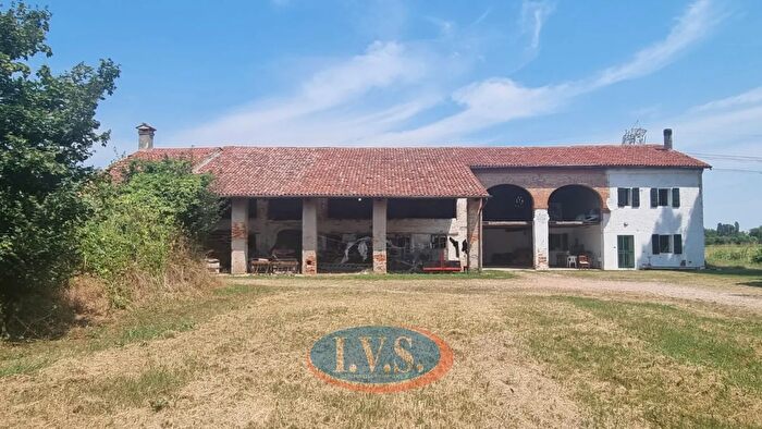 Casa in vendita in Via Fossona Nr, Cervarese Santa Croce