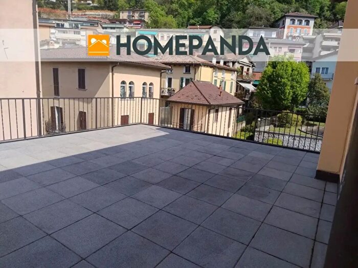 Appartamento con 5 locali in affitto in Viale Marco da Campione, Campione DItalia