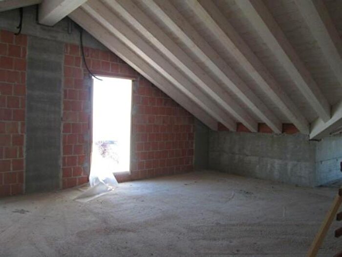 Appartamento con 5 locali in vendita in Asolo